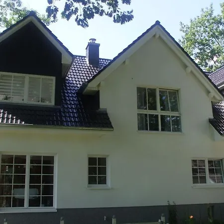 On Holiday home Satow